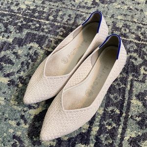 Rothy’s points in Salt Honeycomb